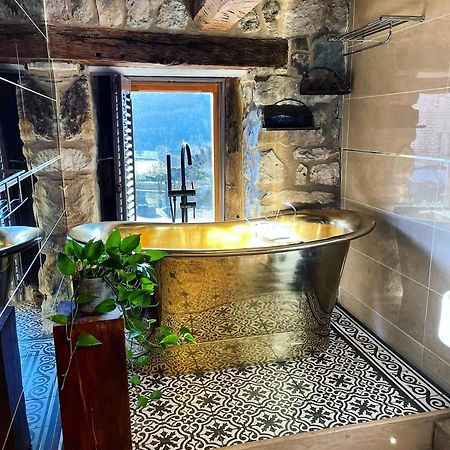 The Cowshed Bed & Breakfast คลางกอซเลน ภายนอก รูปภาพ