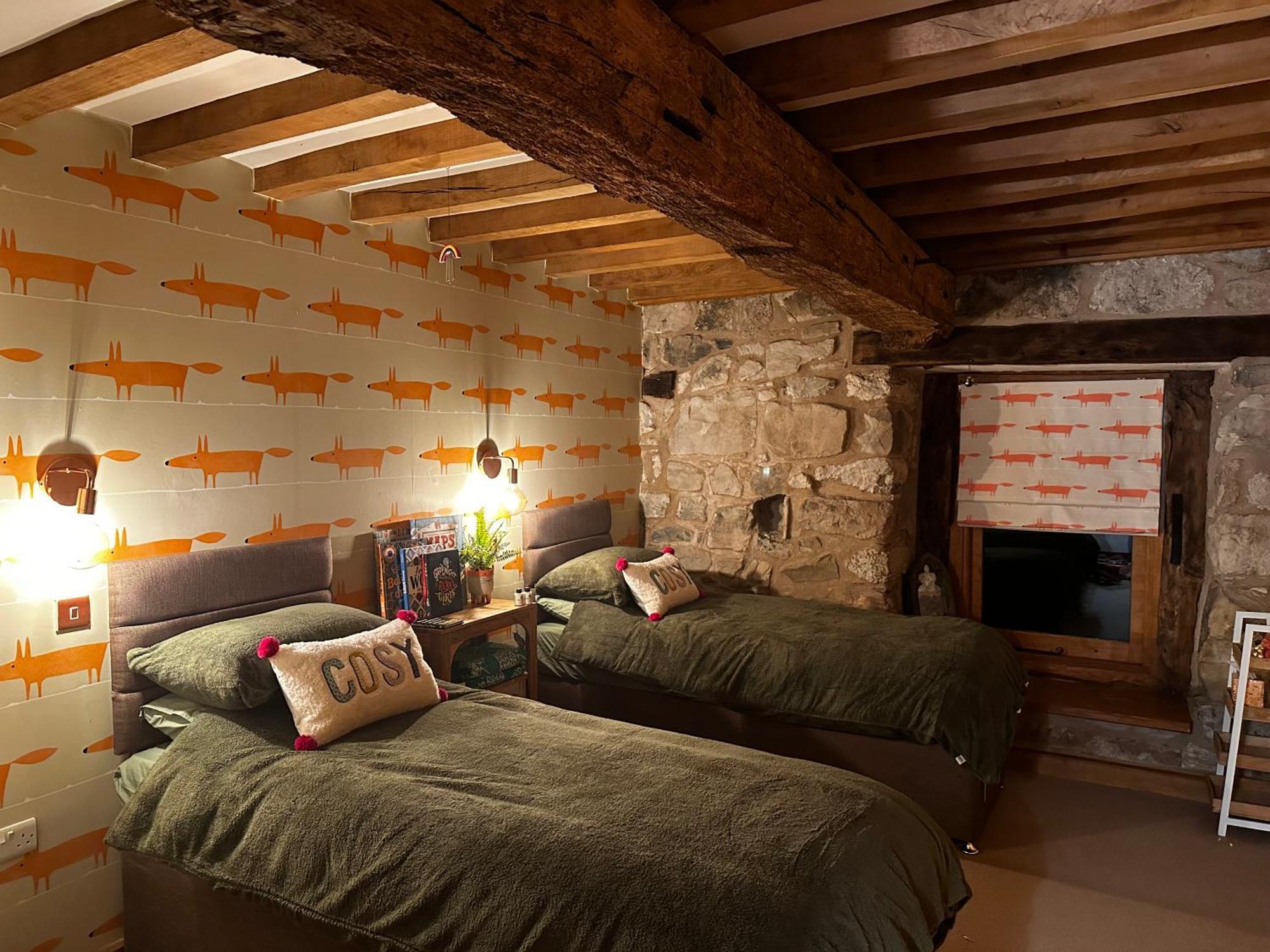 The Cowshed Bed & Breakfast คลางกอซเลน ภายนอก รูปภาพ