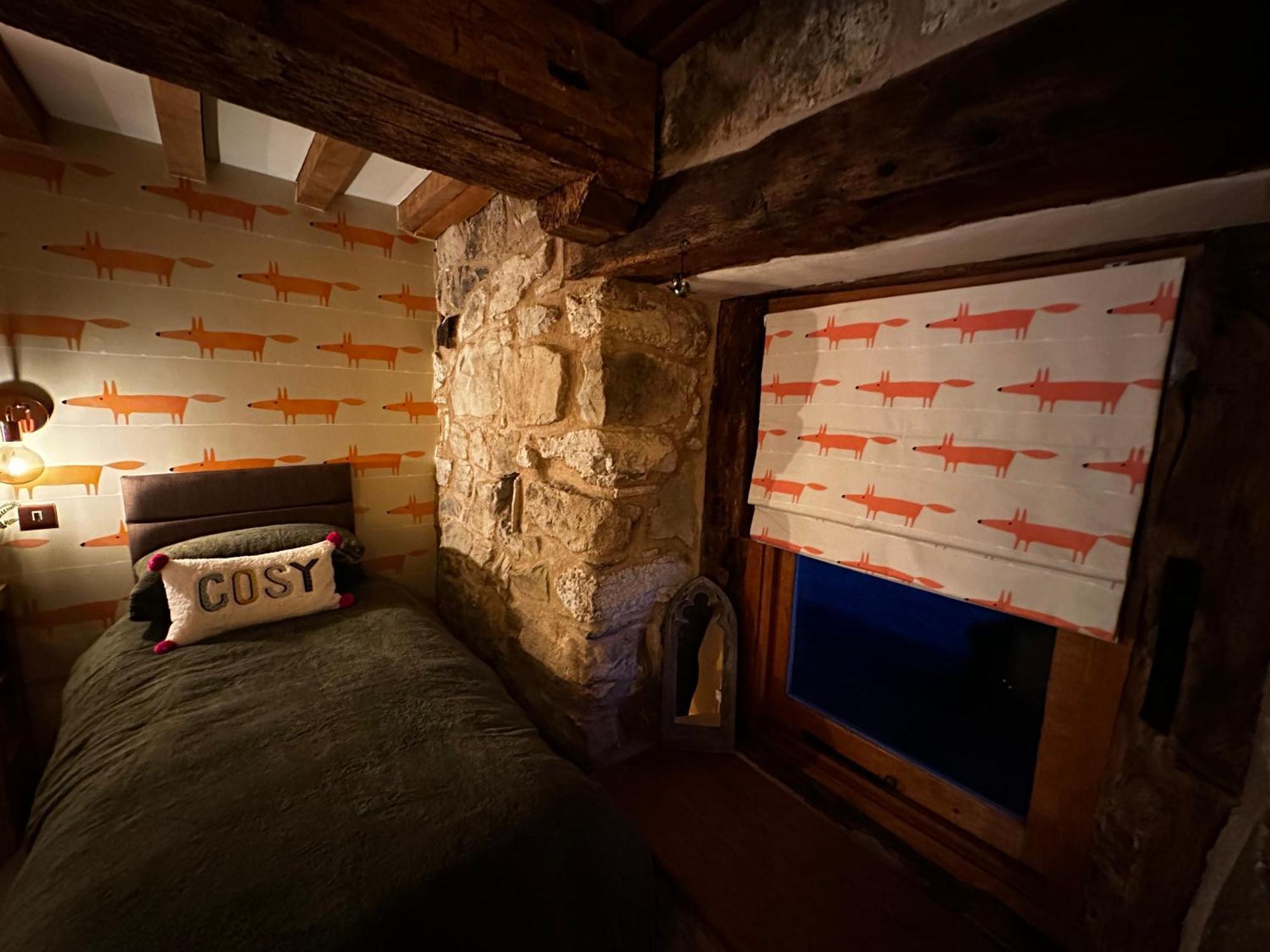 The Cowshed Bed & Breakfast คลางกอซเลน ภายนอก รูปภาพ