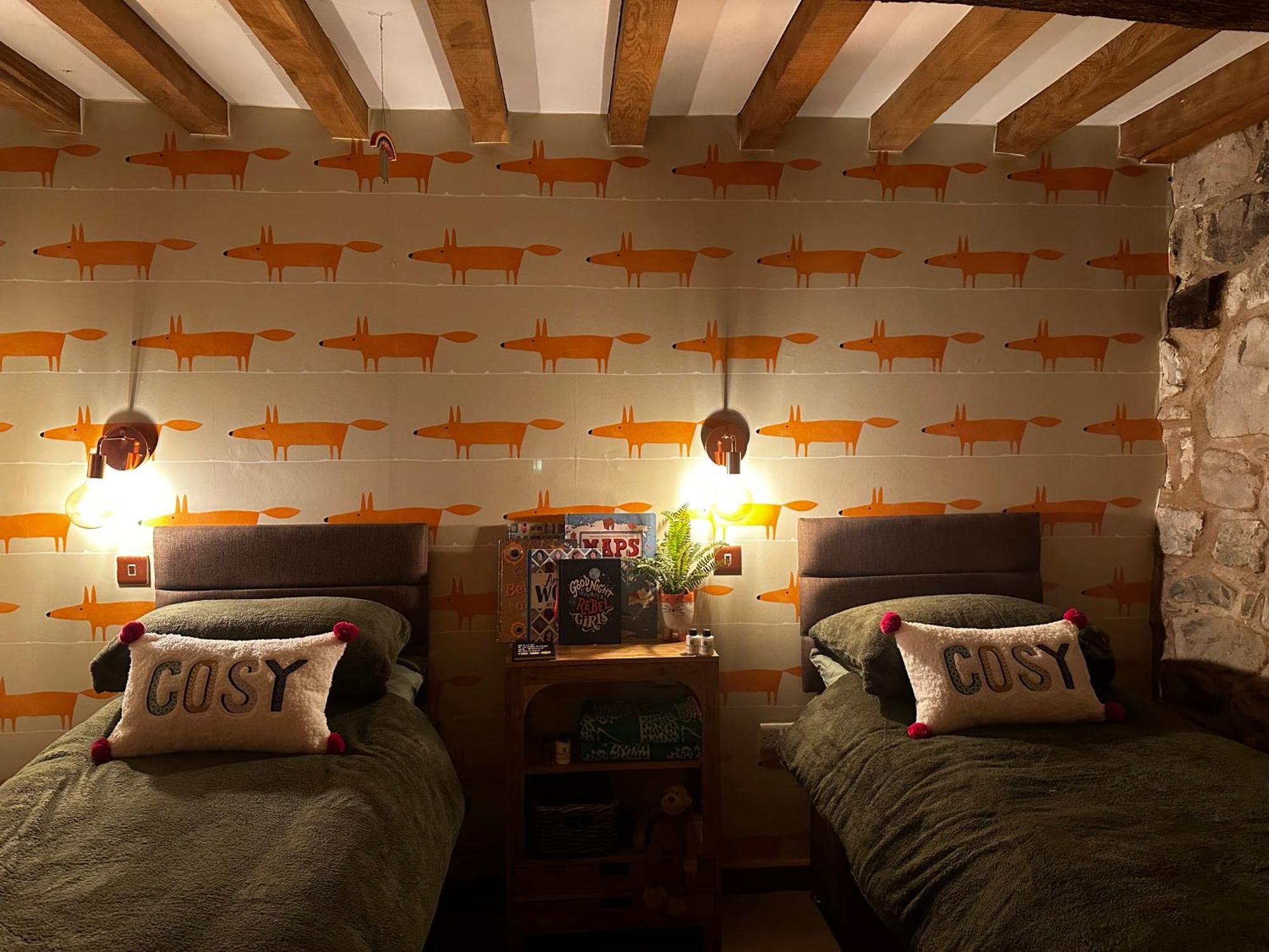The Cowshed Bed & Breakfast คลางกอซเลน ภายนอก รูปภาพ