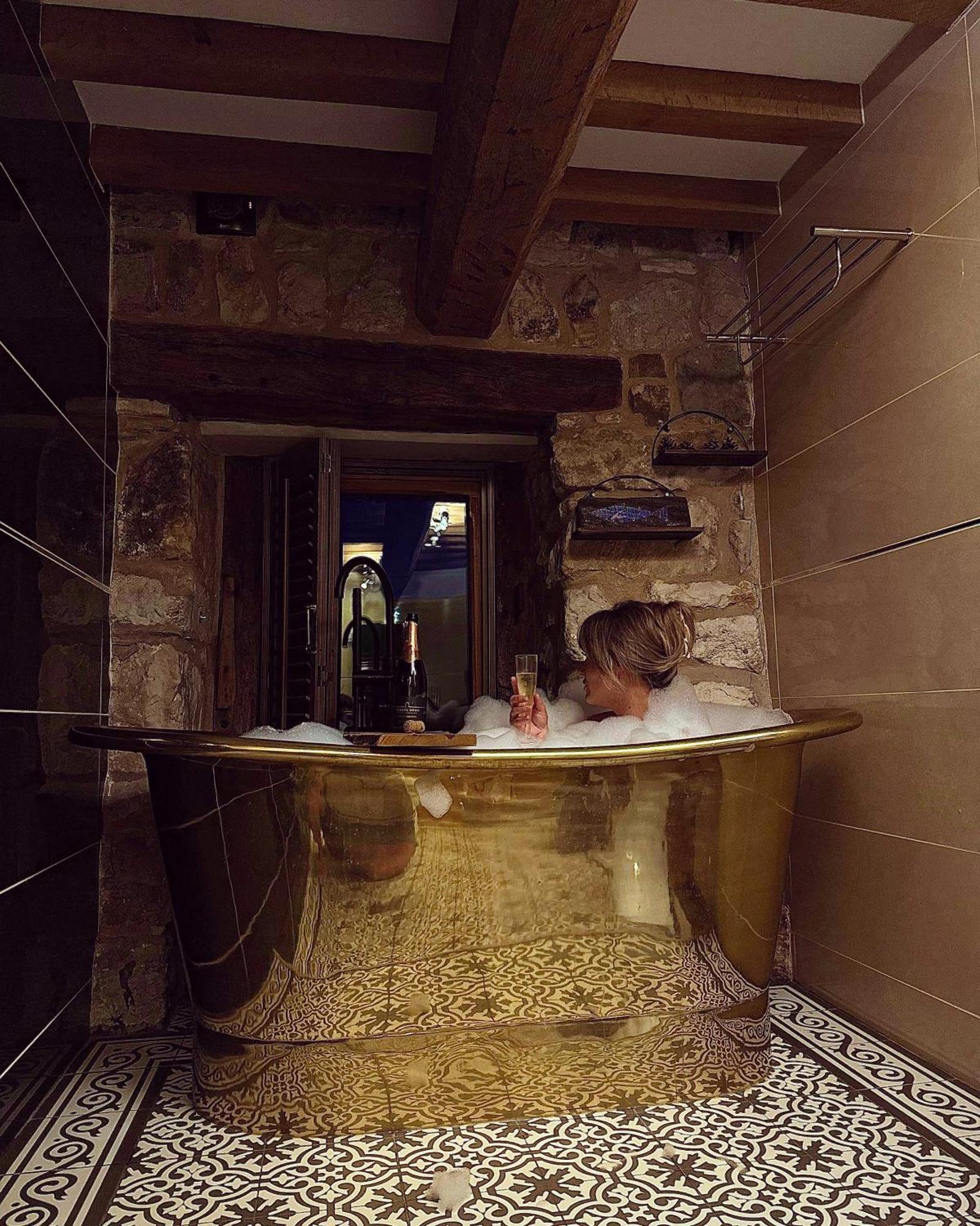 The Cowshed Bed & Breakfast คลางกอซเลน ภายนอก รูปภาพ